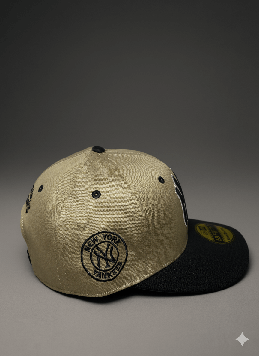 Gorra New Era 59FIFTY New York Yankees Beige con Visera Negra